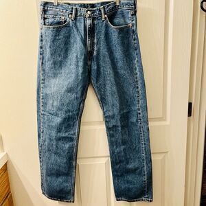 Levi's 505 Jeans Mens 38 X 34 Regular Fit Straight Leg Medium Stonewash Blue